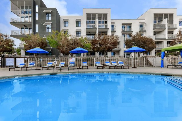 9051 Echelon Point Dr #1011, Las Vegas, NV 89149