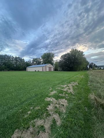 7281 County Road B, Winneconne, WI 54986