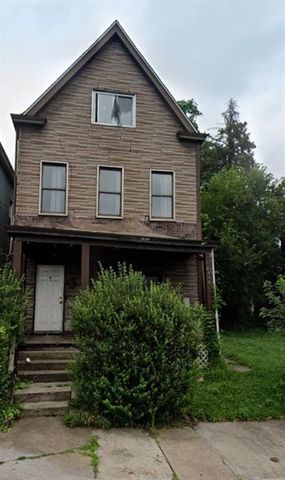 537 Franklin St, East Pittsburgh, PA 15112