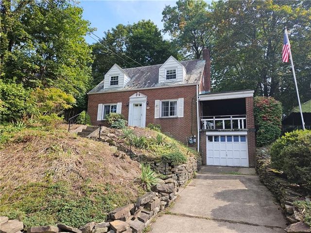 9 Marquette Rd, Pittsburgh, PA 15229
