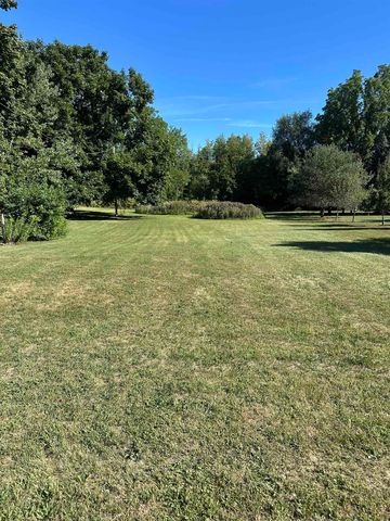 Evans Dr, Fremont, IN 46737