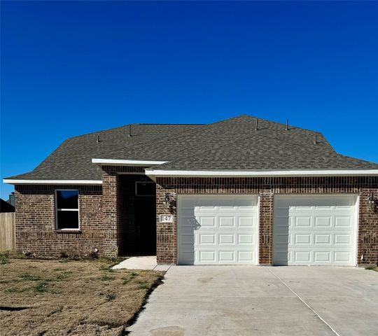 147 Melbourne Dr, Weatherford, TX 76087