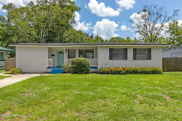 6538 PINE SUMMIT Drive, Jacksonville, FL 32211