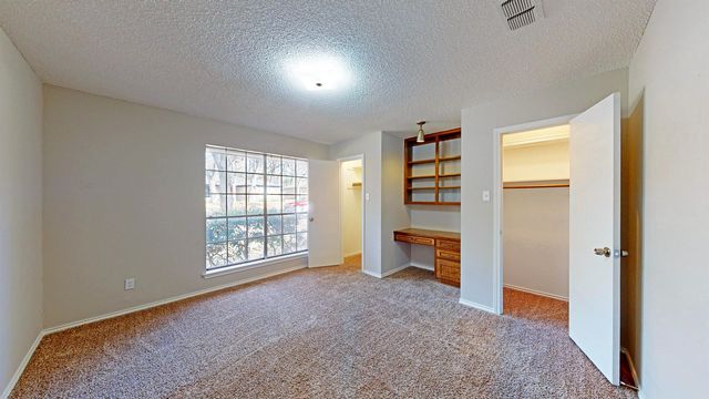 2112 Chaucer St #1A-654741, Fort Worth, TX 76112