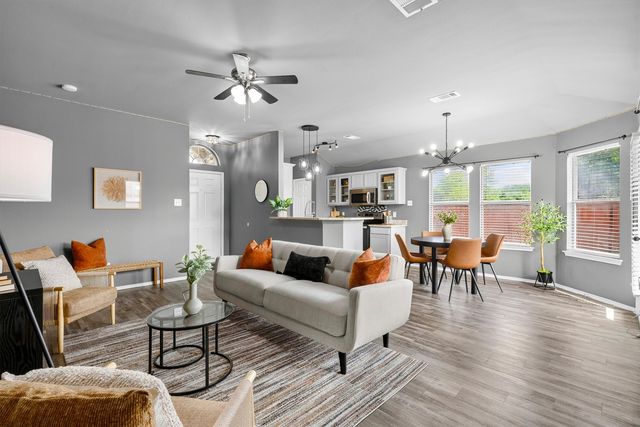 13317 Vida Ln, Dallas, TX 75253