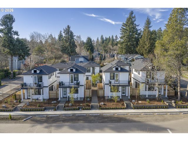 312 G Ave #C6, Lake Oswego, OR 97034