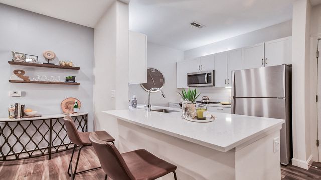12 Island Hill Ave #1231, Melrose, MA 02176
