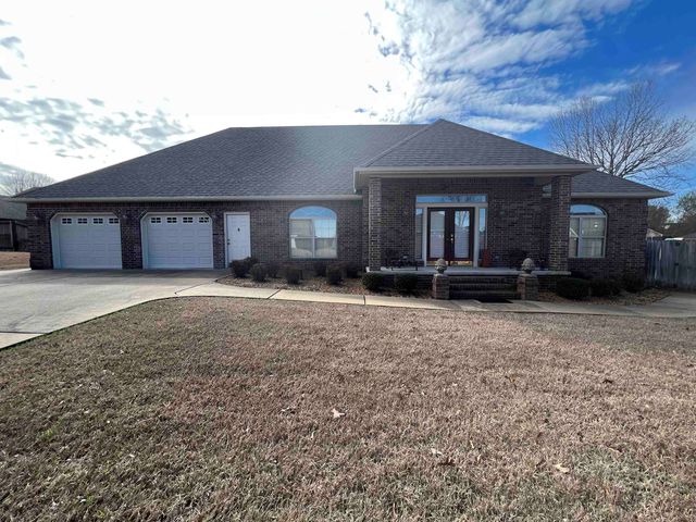 115 Belle Meade Dr, Searcy, AR 72143