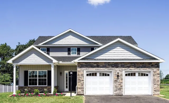 Poplar Plan in Meadow Lane Farms, Lebanon, PA 17042
