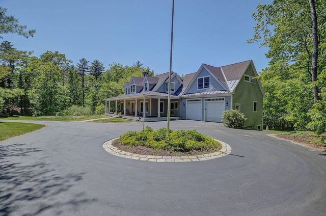 144 Woodville Road, Falmouth, ME 04105