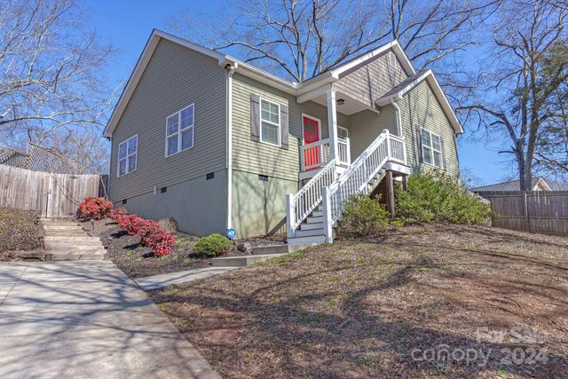305 Lowndes Hill Rd, Greenville, SC 29607