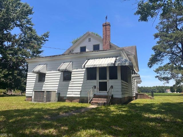 30086 Statesville Rd, Newsoms, VA 23874