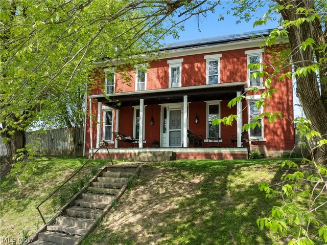 501 W  Main St, Barnesville, OH 43713