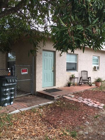 328 1/2 Oak Aly, Delray Beach, FL 33444