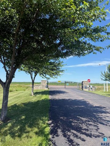 48002 Trading Post Rd, Sioux Falls, SD 57108