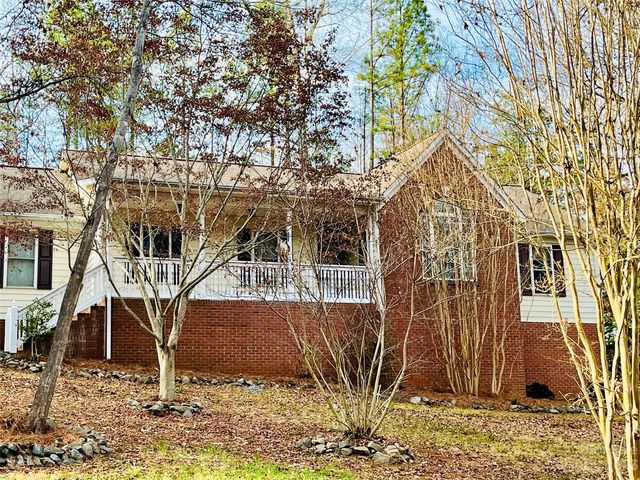 5426 Capote Rd, Maiden, NC 28650
