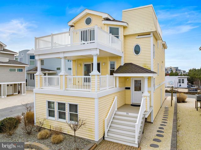 20 22nd St, Surf City, NJ 08008