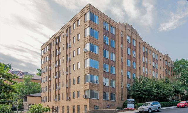 2901 18th St   NW, Washington, DC 20009