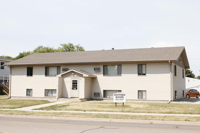 927 5th St   S, Brookings, SD 57006