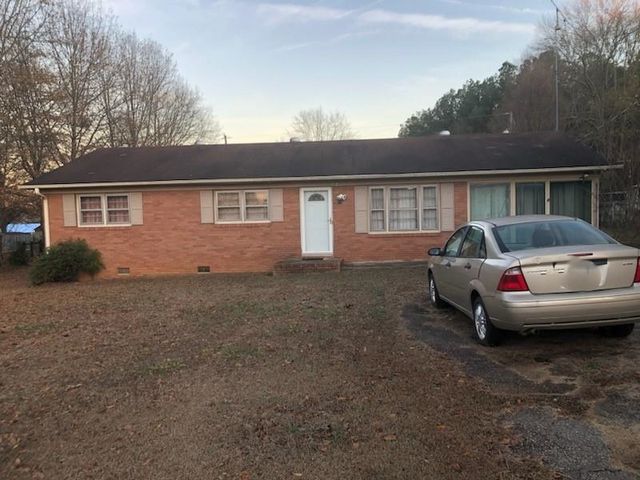 104 Hickory Hill Dr, Inman, SC 29349