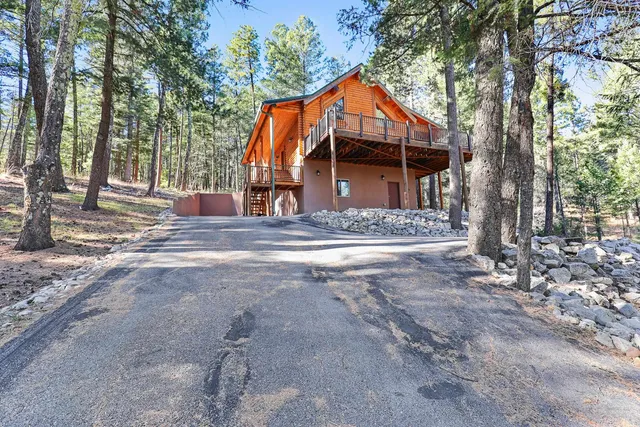 64 Silver Fox Trl, Mayhill, NM 88339