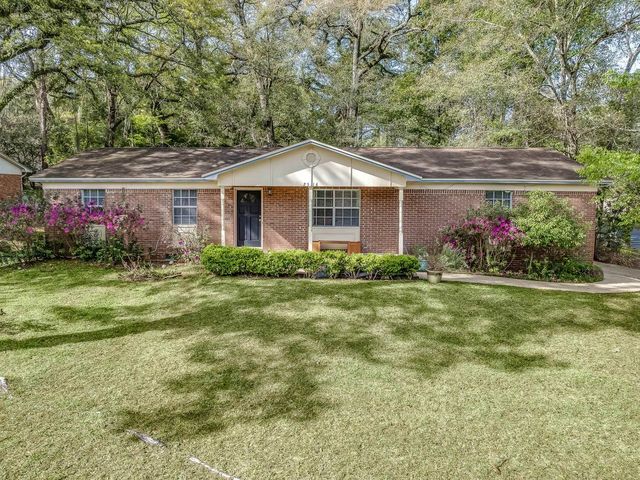 2516 Colleen Dr, Tallahassee, FL 32303