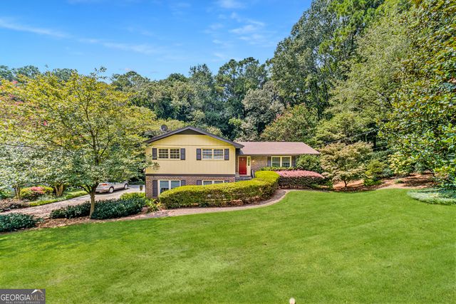 2788 Ridgepark Dr, Tucker, GA 30084