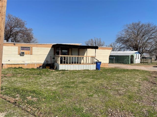 Address Not Disclosed, Hennessey, OK 73742