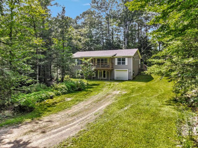 101 Larry Drive, Monmouth, ME 04259