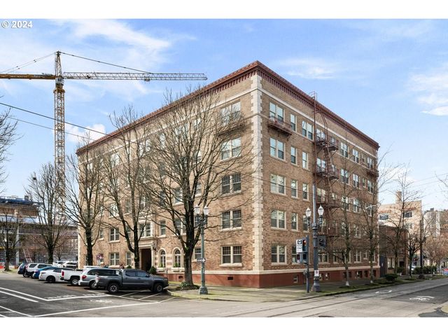 709 SW 16th Ave #505, Portland, OR 97205