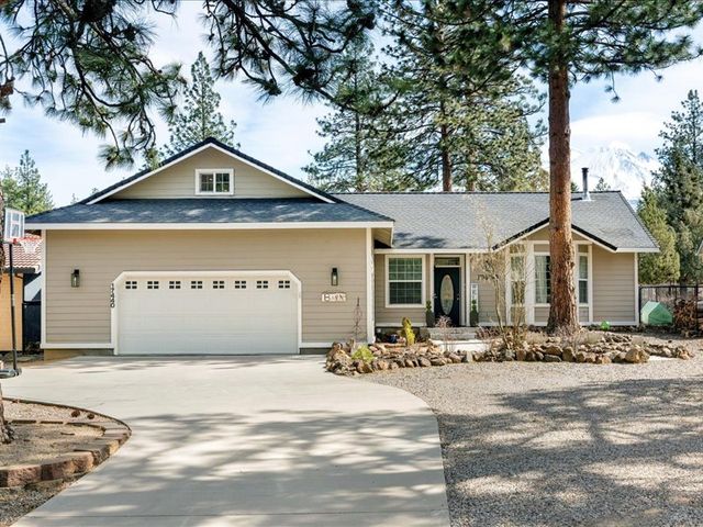 17440 Jack Rabbit Rd, Weed, CA 96094