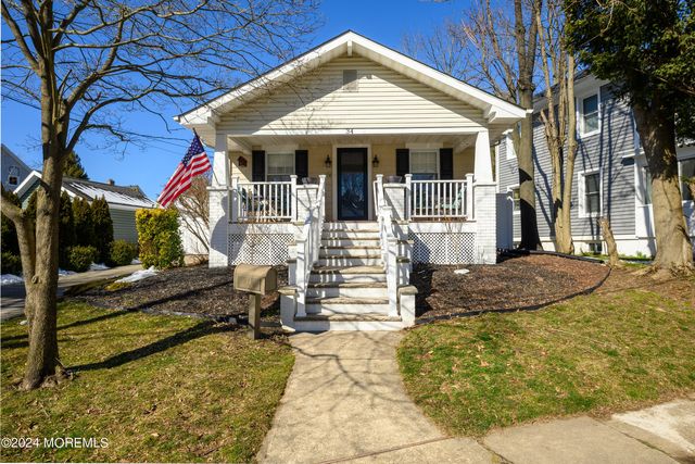 34 Brown Place, Red Bank, NJ 07701