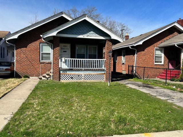 426 E  147th St, Cleveland, OH 44110