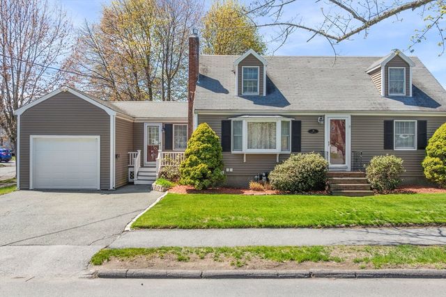 30 Walter Rd, Danvers, MA 01923