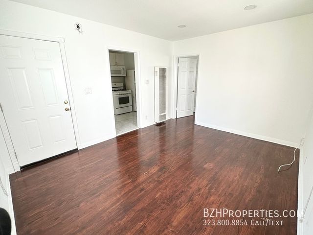 7711 Romaine St   #7711, West Hollywood, CA 90046