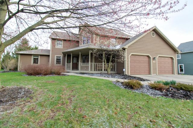 1326 Chaucer Ct, Marion, OH 43302
