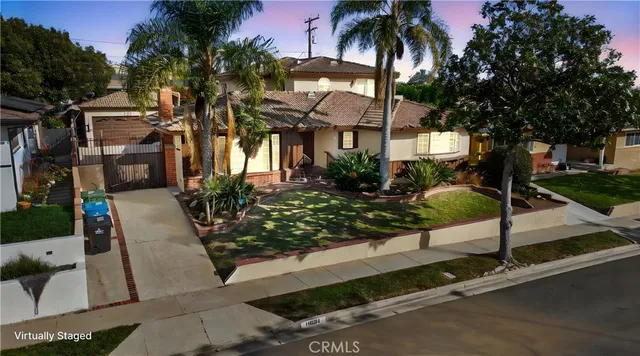10524 S  8th Pl, Inglewood, CA 90303