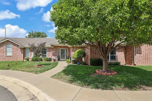 5428 Somerset Dr, Amarillo, TX 79109