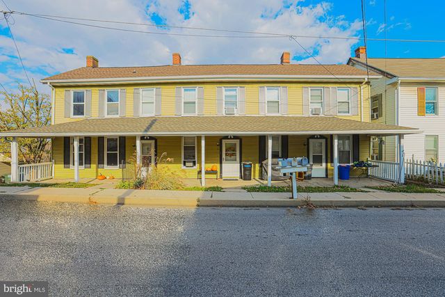 1404 Pleasant Valley Rd, Westminster, MD 21158