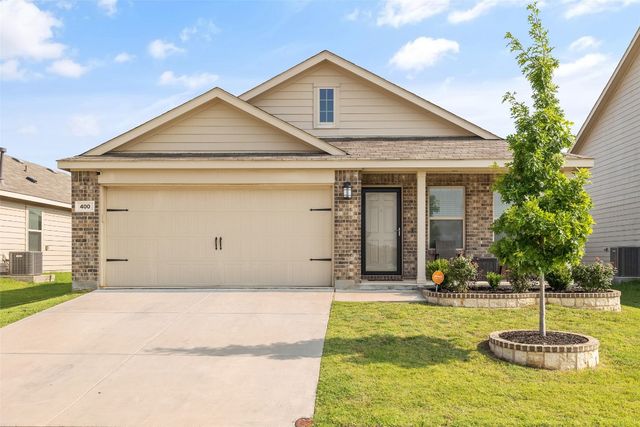 400 Falling Star Dr, Haslet, TX 76052