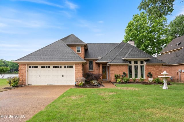 1391 Fox Chase Dr, Southaven, MS 38671