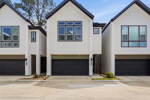 1113 Highland Square Ln, Houston, TX 77091