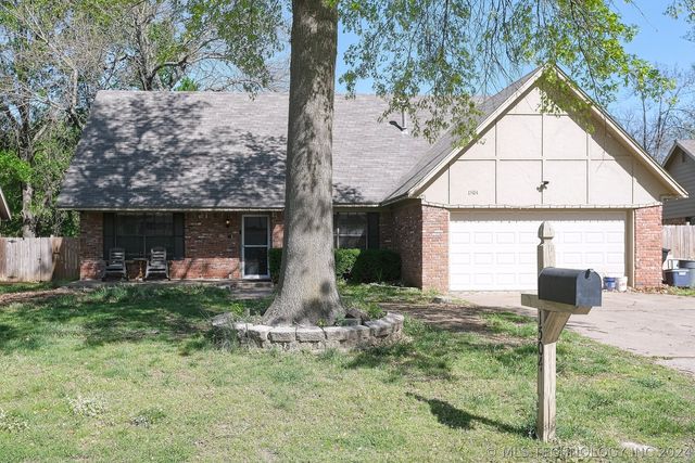 1504 W  Nashville St S, Broken Arrow, OK 74012