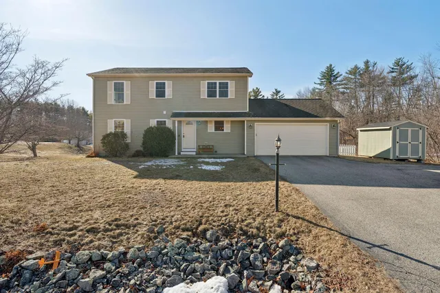 3 Lyndsay Road, Sanford, ME 04073
