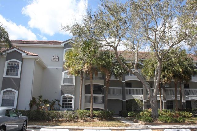 13929 Fairway Island Dr #834, Orlando, FL 32837