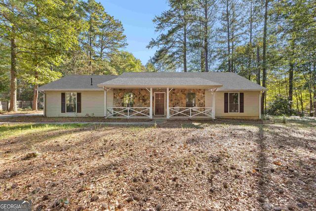 105 Hill Chase Ct, Fayetteville, GA 30214
