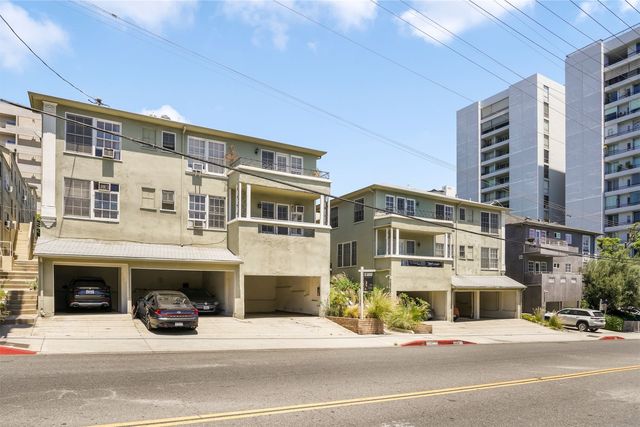 8551-8561 Holloway Dr, West Hollywood, CA 90069