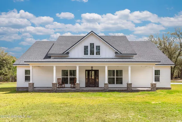 13689 BOB BURNSED Road, Glen Saint Mary, FL 32040
