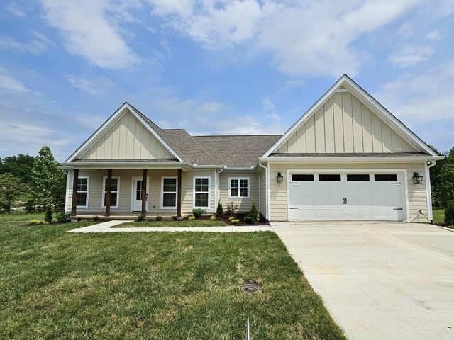 541 Creekview Ln, Cookeville, TN 38501