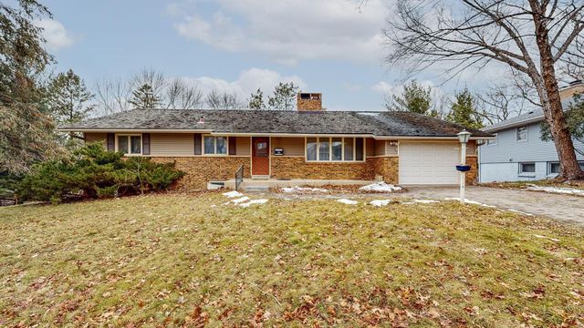 1345 20th St NW, Rochester, MN 55901